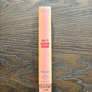 Brand New Urban Decay 24/7 Glaze-On Shadow in Frost Boss